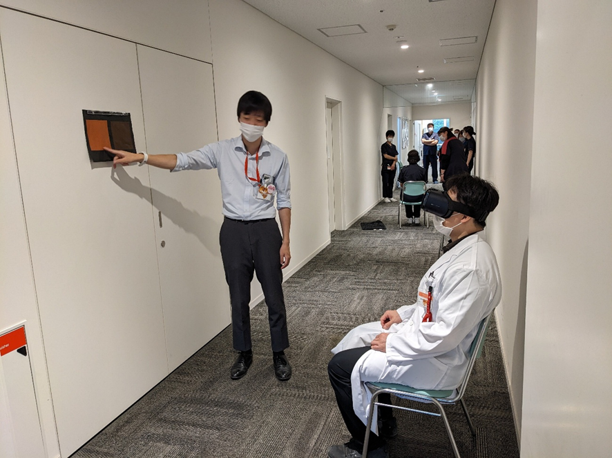 認知症AR体験の様子